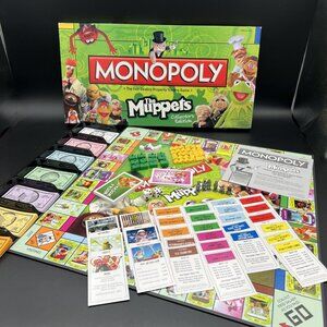 MONOPOLY The Muppets Collector's Edition 99% Complete 2010 Missing 1 House
